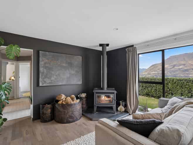 17C Arawata Terrace, Fernhill