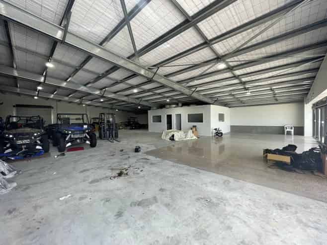 QUALITY SHOWROOM/WORKSPACE IN KERIKERI
