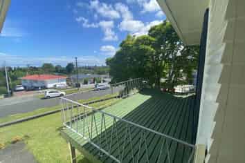  Methuen Road, New Windsor