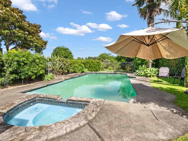 46 Carr Street, Kamo