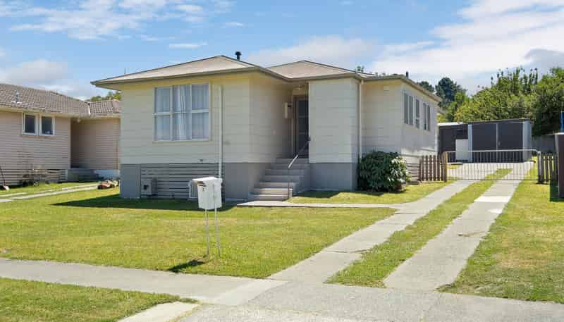 16 Lawrence Street, Outer Kaiti