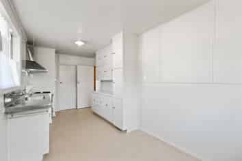 16 Lawrence Street, Outer Kaiti