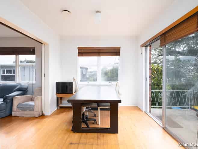 486 Don Buck Road, Massey