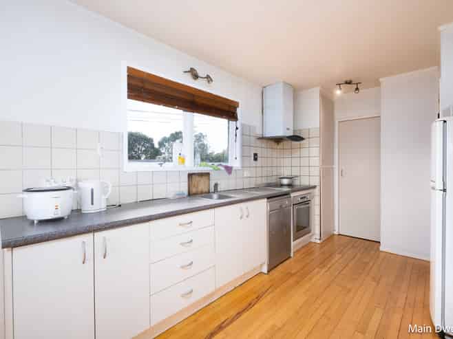 486 Don Buck Road, Massey