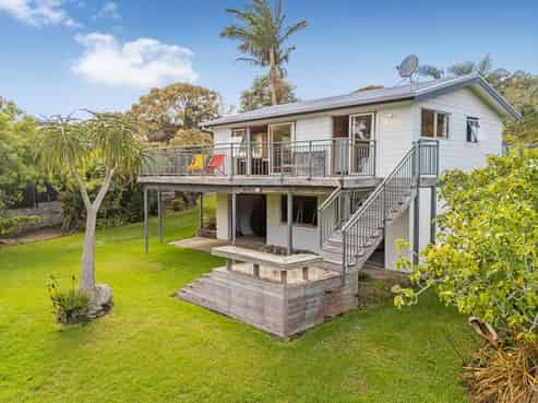 3 Wigmore Crescent, Hahei