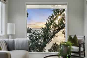 4/259 Jervois Road, Herne Bay