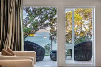 4/259 Jervois Road, Herne Bay