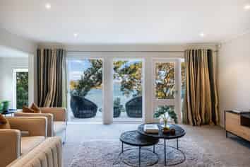 4/259 Jervois Road, Herne Bay