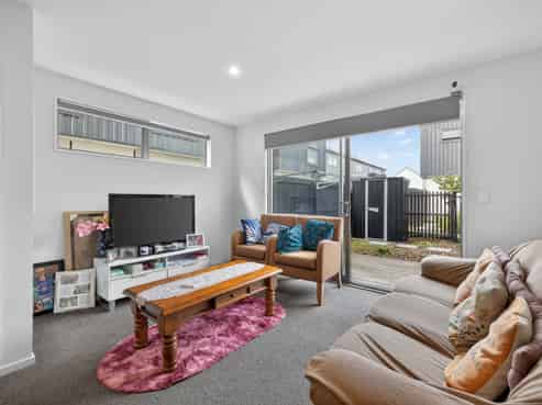 25/101 Mackworth Street, Woolston
