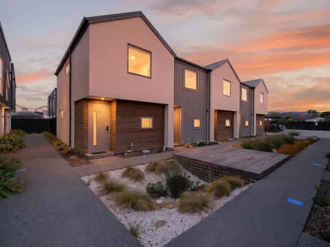 25/101 Mackworth Street, Woolston