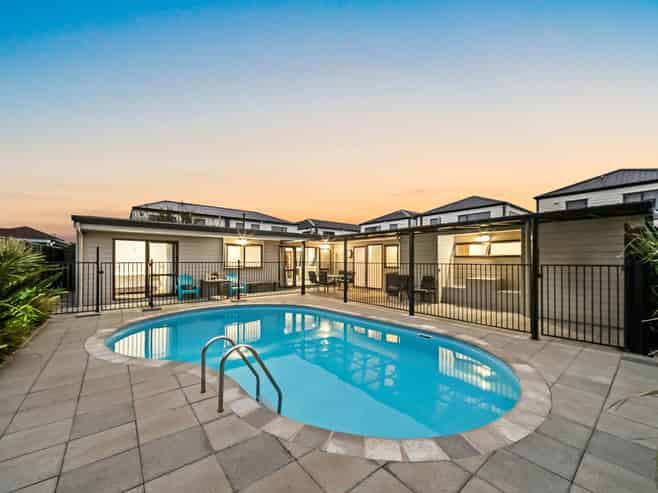 17A Kimpton Road, Papatoetoe