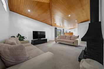 17A Kimpton Road, Papatoetoe