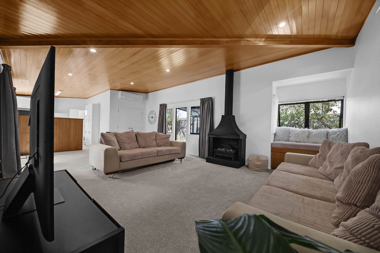 A Home With Heart, Style & Something Special !! – pohled 2