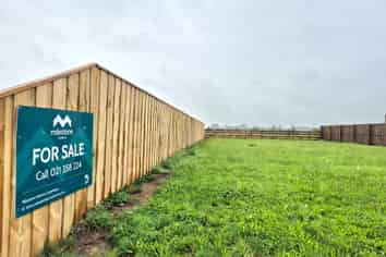 22 Ellmers Street, Ravenswood