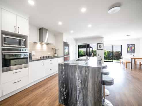 5 Riverglen Drive, Paihia