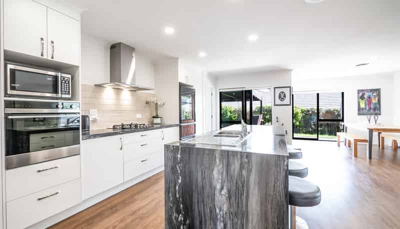 5 Riverglen Drive, Paihia