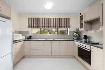 6 Bond Street, Waimate