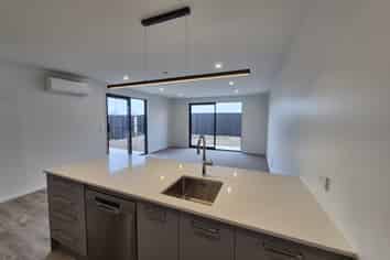 40 Chartreuse Way, Rolleston