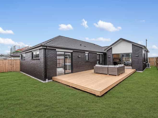 119 Waituarua Drive, Takanini