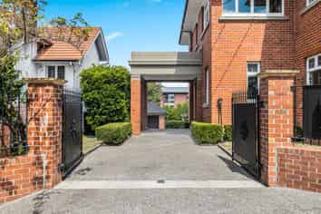 126 Grafton Road, Grafton