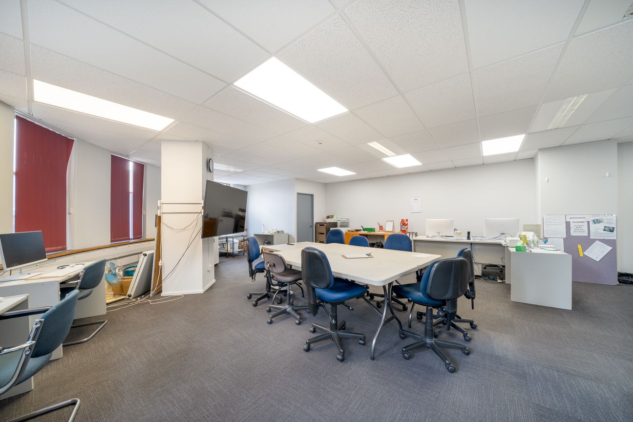 Opportunity in the heart of Hutt Central! – další