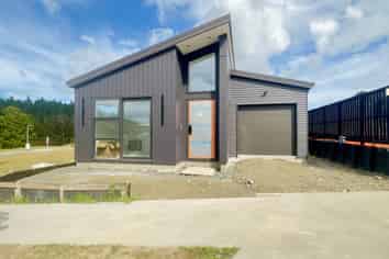 49 Huanui Drive, Orewa