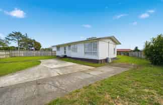 6 Comet Crescent, Mangere