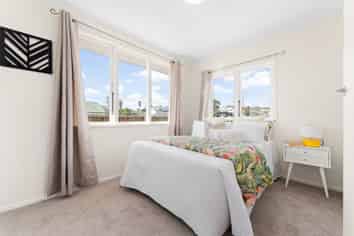 9 Bay Street, Red Beach