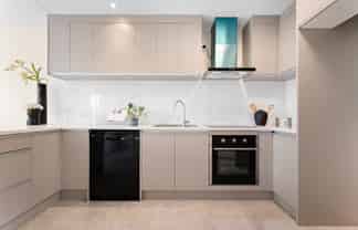 9 Bay Street, Red Beach