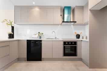 9 Bay Street, Red Beach