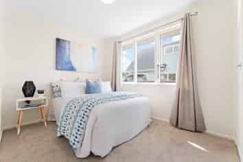 9 Bay Street, Red Beach