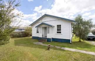 681 State Highway 25, Waitakaruru