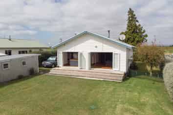 681 State Highway 25, Waitakaruru