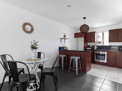8/85 Portage Road, New Lynn