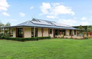 525 Burnham School Road, Burnham