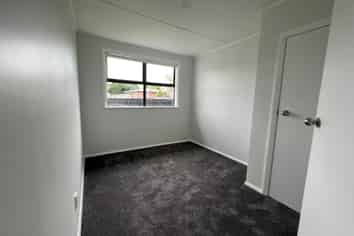 13 Jordan Road, Mangere