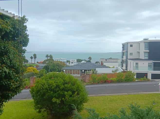 11 Benbow Street, Saint Heliers