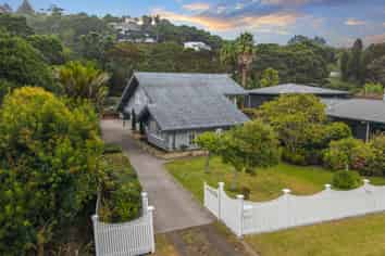 16 Awhiorangi Promenade, Swanson