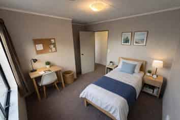 56 Harrisfield Drive, Hairini