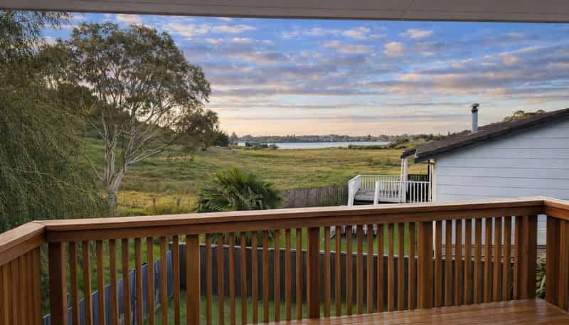 56 Harrisfield Drive, Hairini