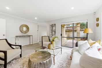 404 Chapel Road, Flat Bush