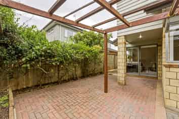 404 Chapel Road, Flat Bush