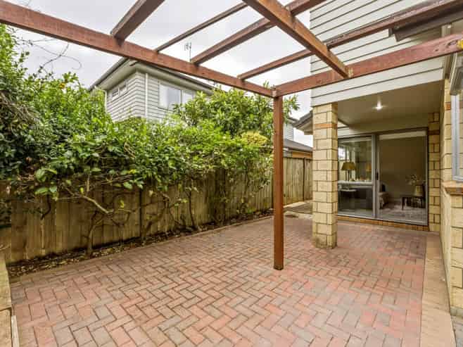 404 Chapel Road, Flat Bush