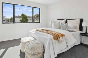 73 Highland Park Drive, Botany Downs