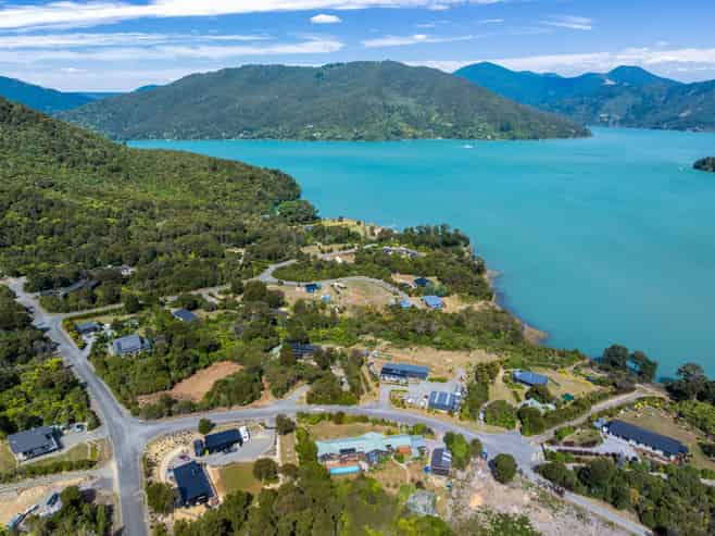 Lot 10 Kaiuma Bay, Kaiuma Bay