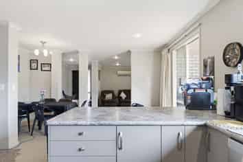 19 Riverholm Drive, Mangakakahi