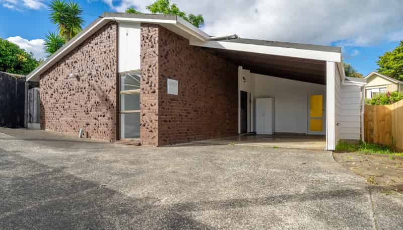 A/ Aubrey Street, Regent