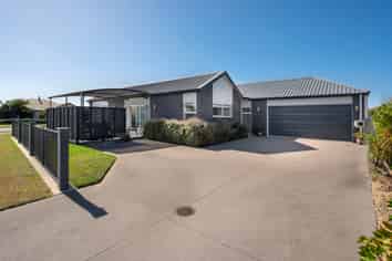 24 Kohekohe Road, Papamoa