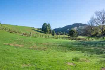 334A Komokoriki Hill Road, Makarau