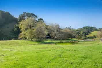 334A Komokoriki Hill Road, Makarau